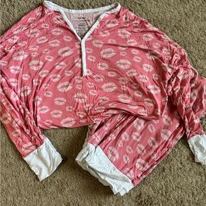 3 pairs NICE cozy pjs!!!